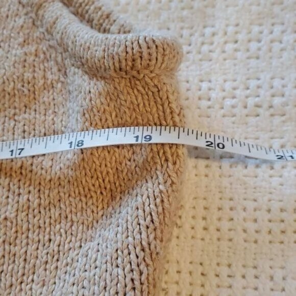 Woolrich Sz. M Embroidered Fall Wheat Zippered Collared Winter Vest with Pockets - Picture 6 of 7